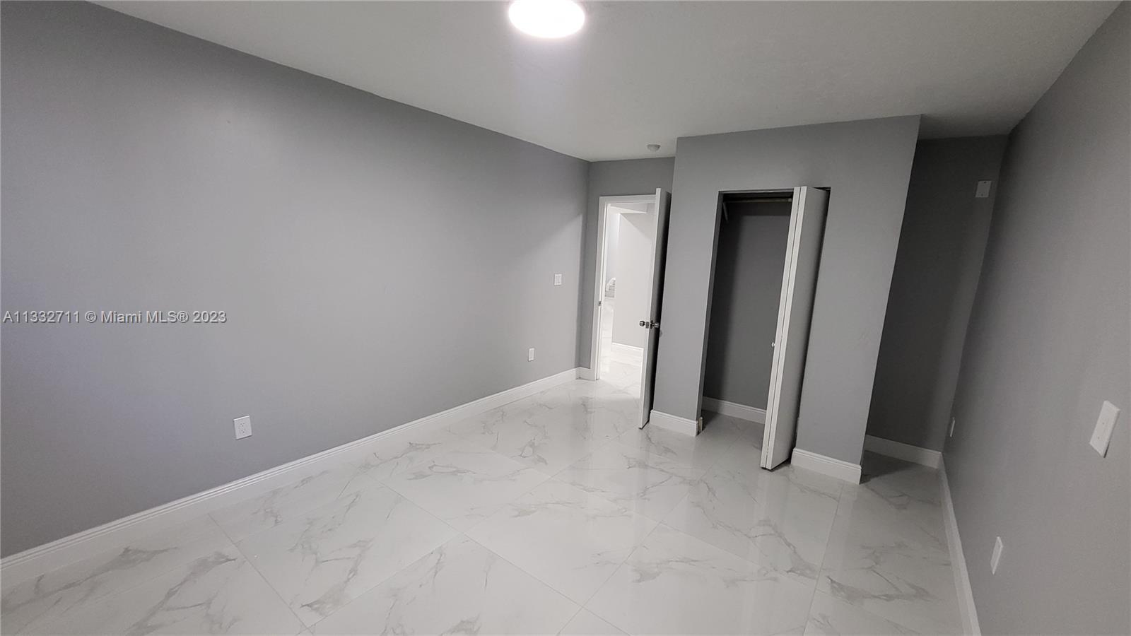 OAK RANCH MANOR CORR PL O - Residential