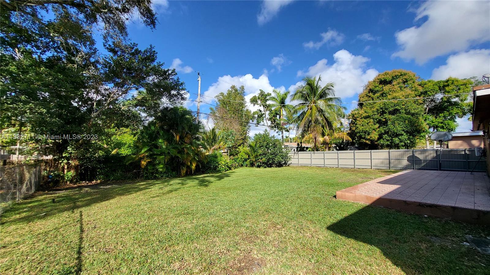 OAK RANCH MANOR CORR PL O - Residential