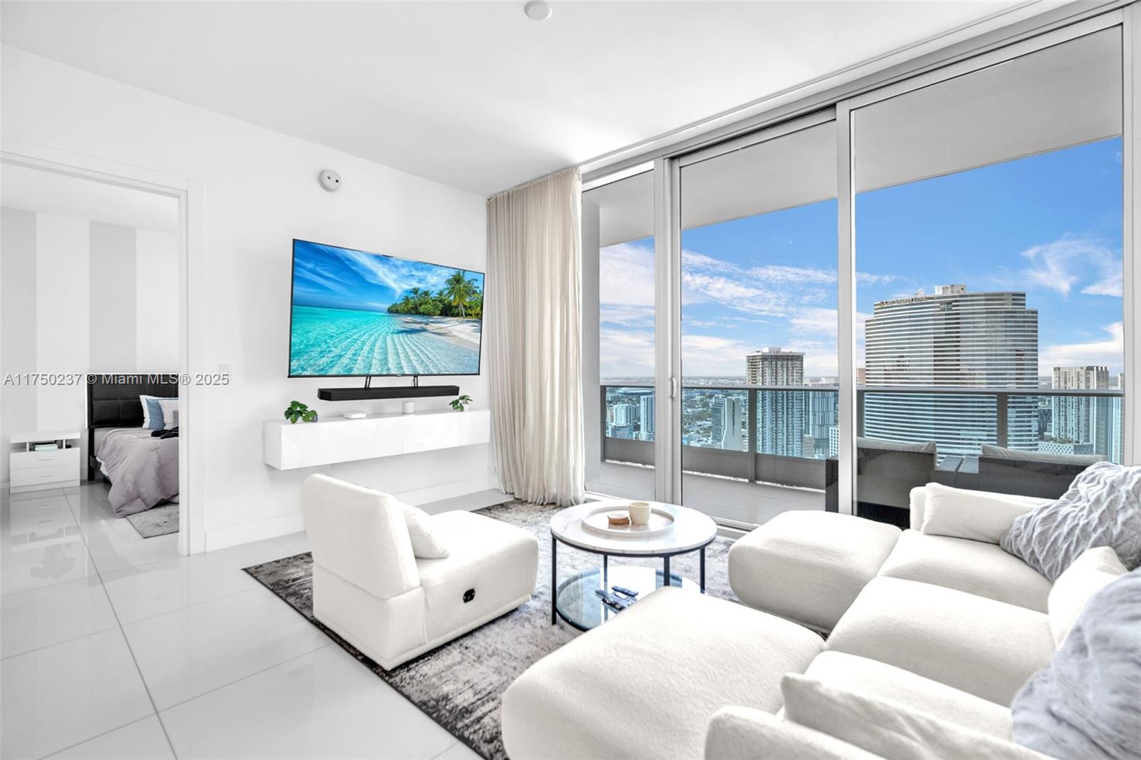 Property for Sale at 200 Biscayne Boulevard Way 4910, Miami, Broward County, Florida - Bedrooms: 2 
Bathrooms: 3  - $879,000