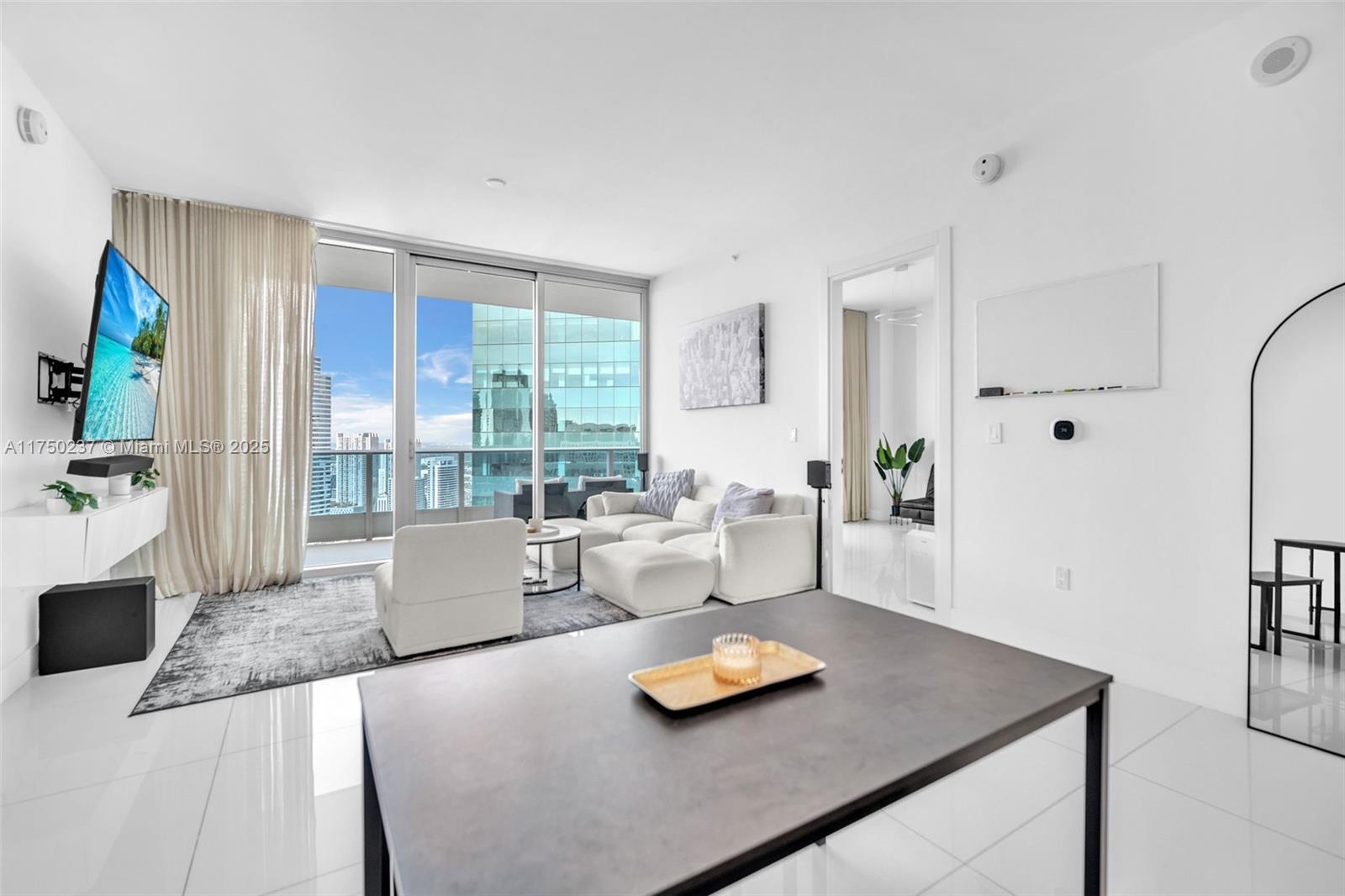 200 Biscayne Boulevard Way 4910