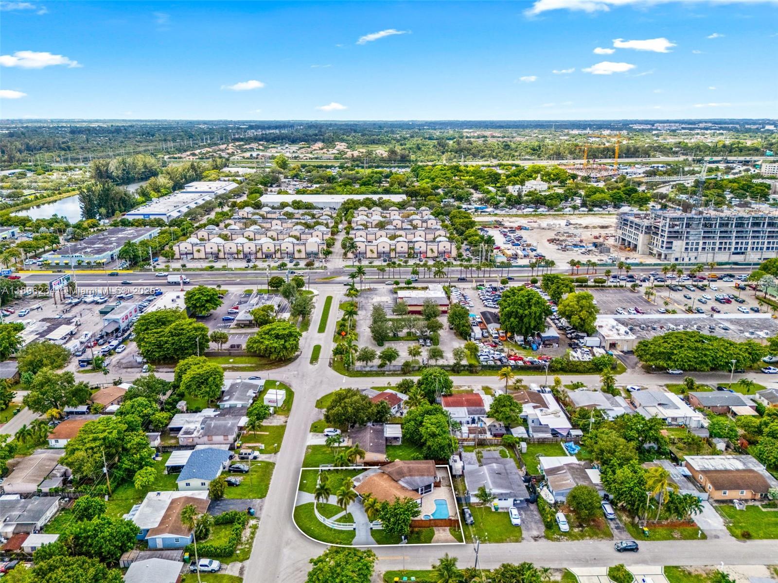 PLAYLAND ISLES - Residential