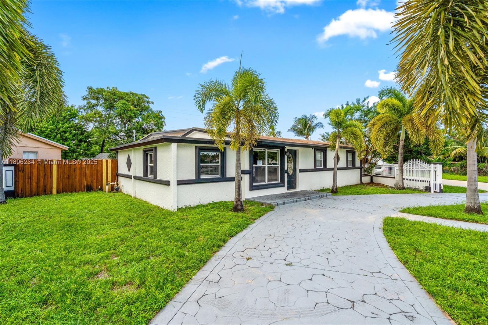 4465 SW 49th Ct