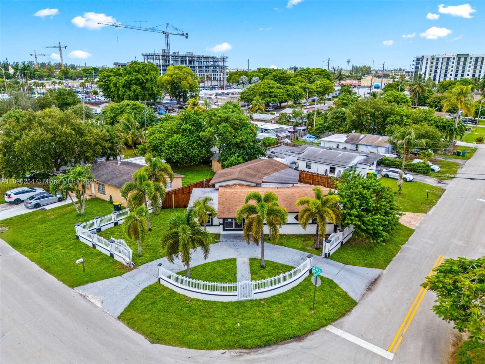 PLAYLAND ISLES - Residential