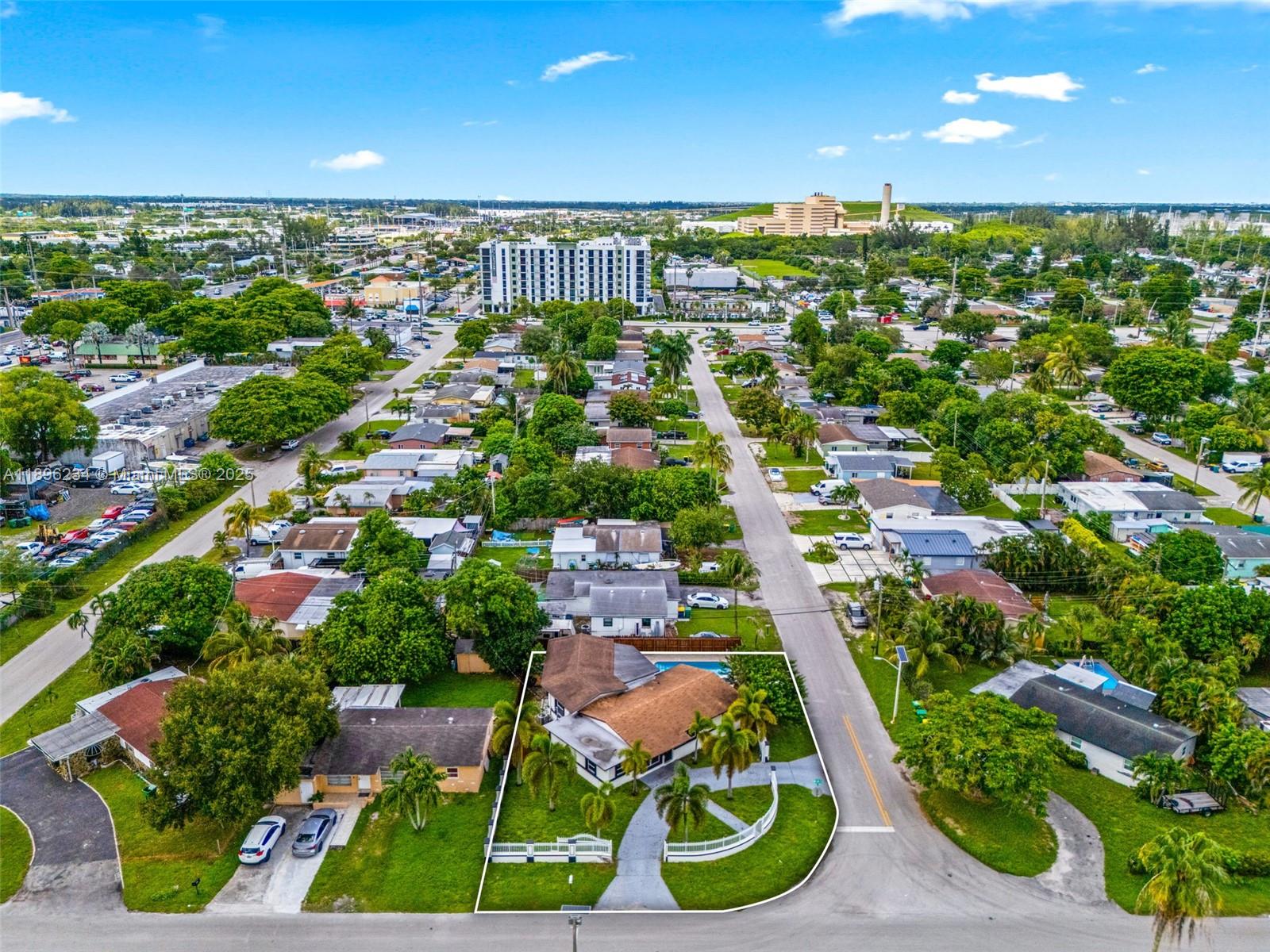 PLAYLAND ISLES - Residential