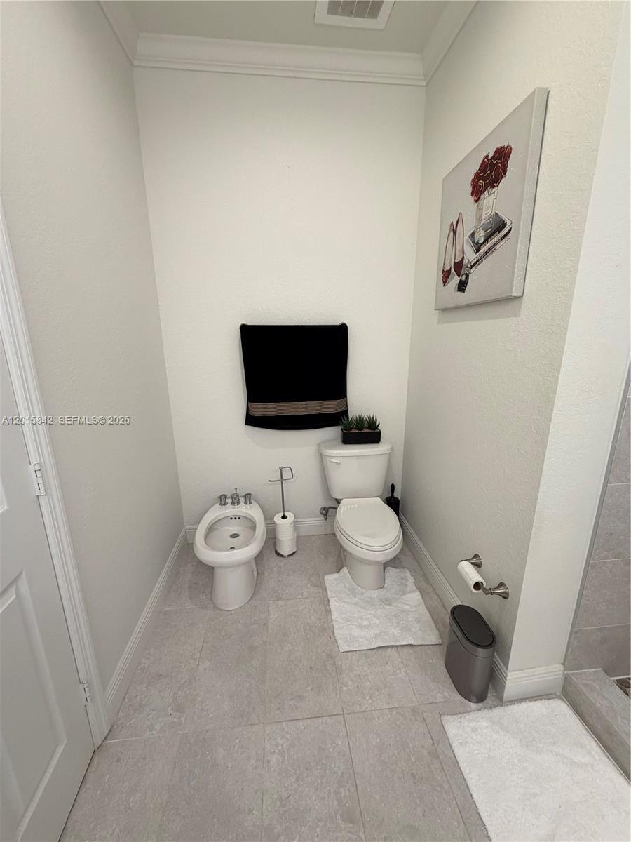 MILLENNIUM TOWNHOMES COND - Residential