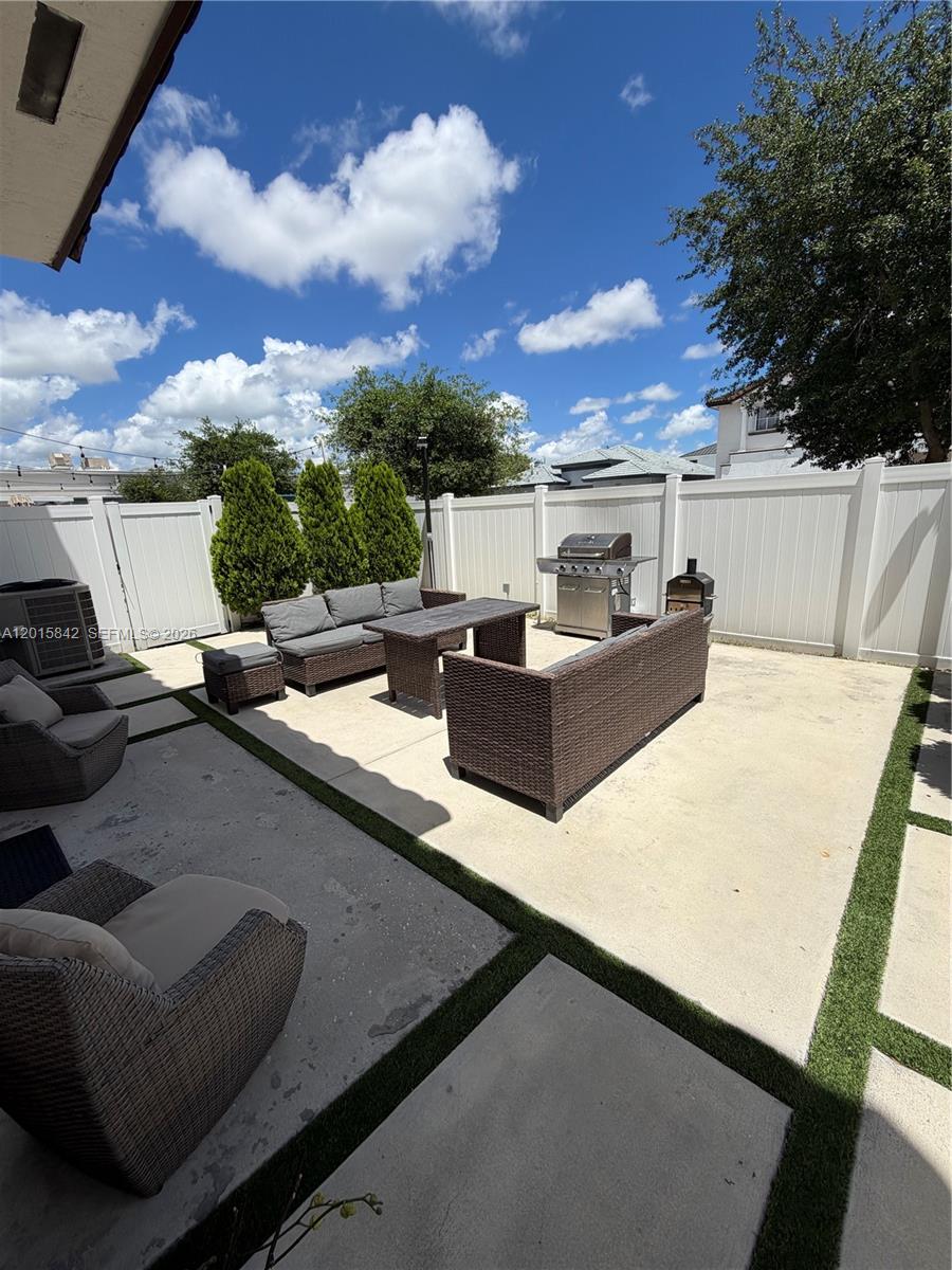 MILLENNIUM TOWNHOMES COND - Residential