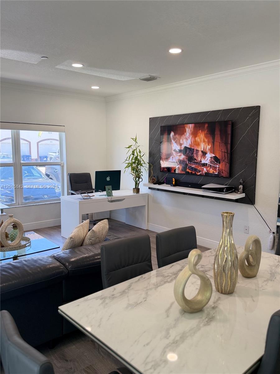MILLENNIUM TOWNHOMES COND - Residential
