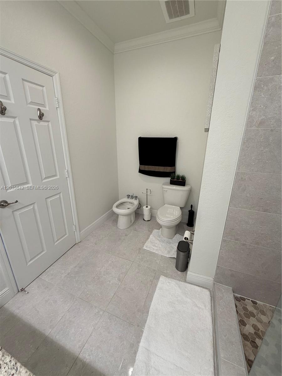 MILLENNIUM TOWNHOMES COND - Residential