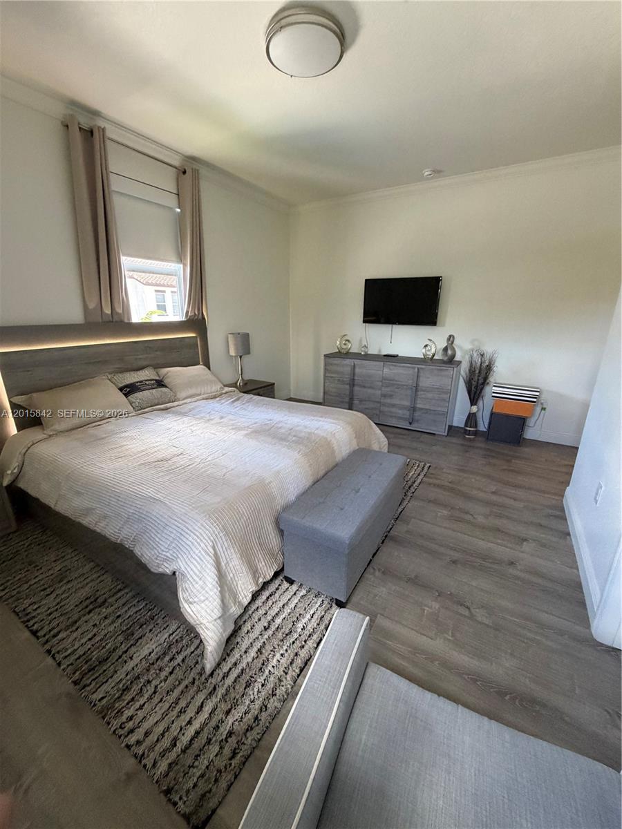 MILLENNIUM TOWNHOMES COND - Residential