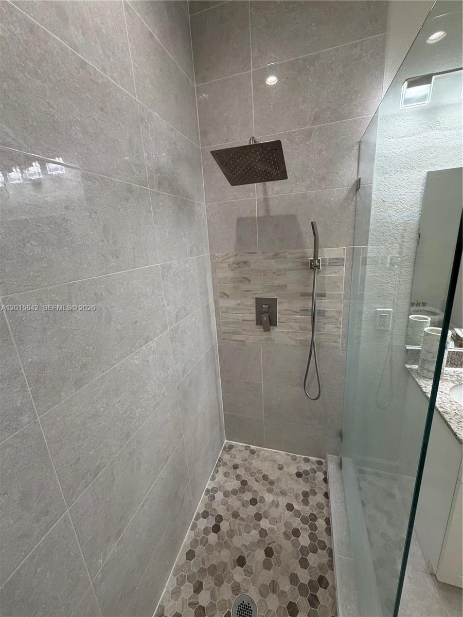 MILLENNIUM TOWNHOMES COND - Residential