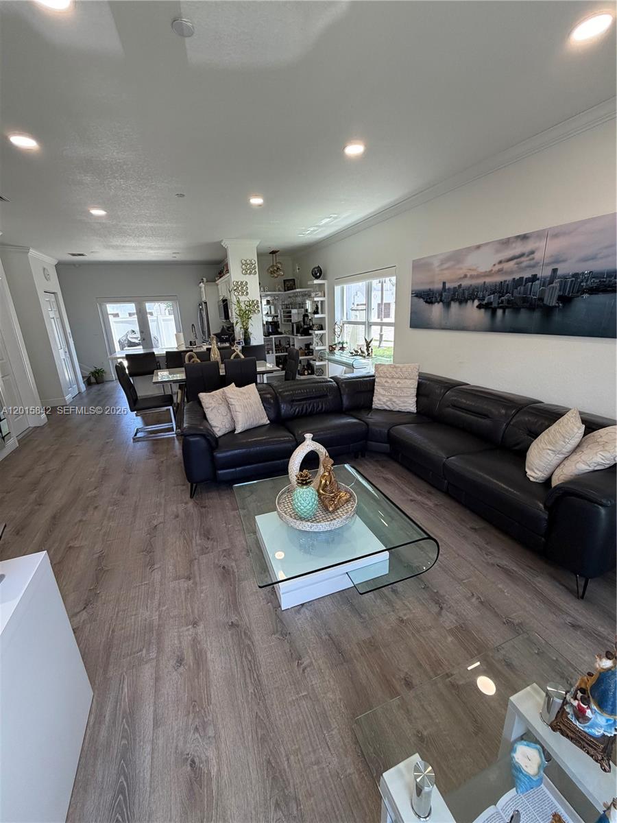 MILLENNIUM TOWNHOMES COND - Residential