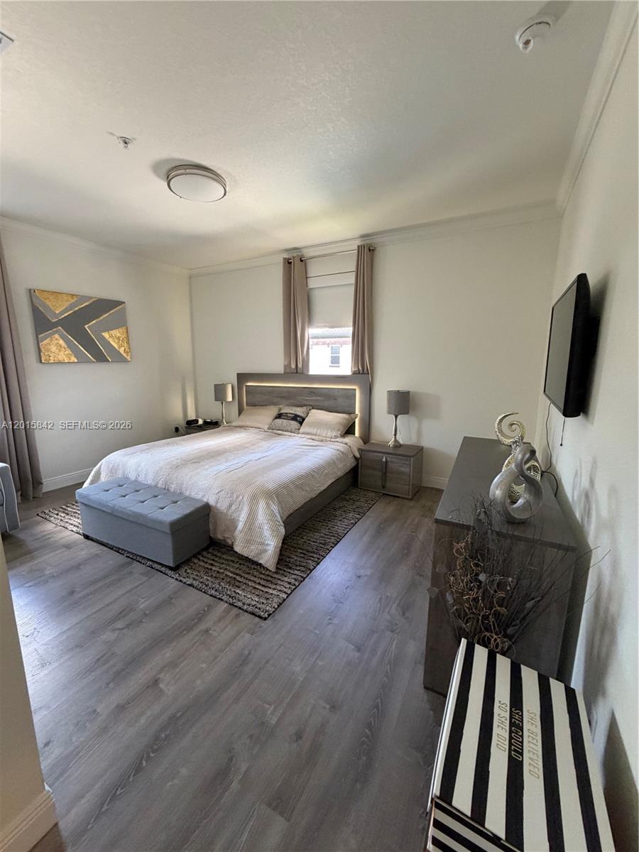 MILLENNIUM TOWNHOMES COND - Residential