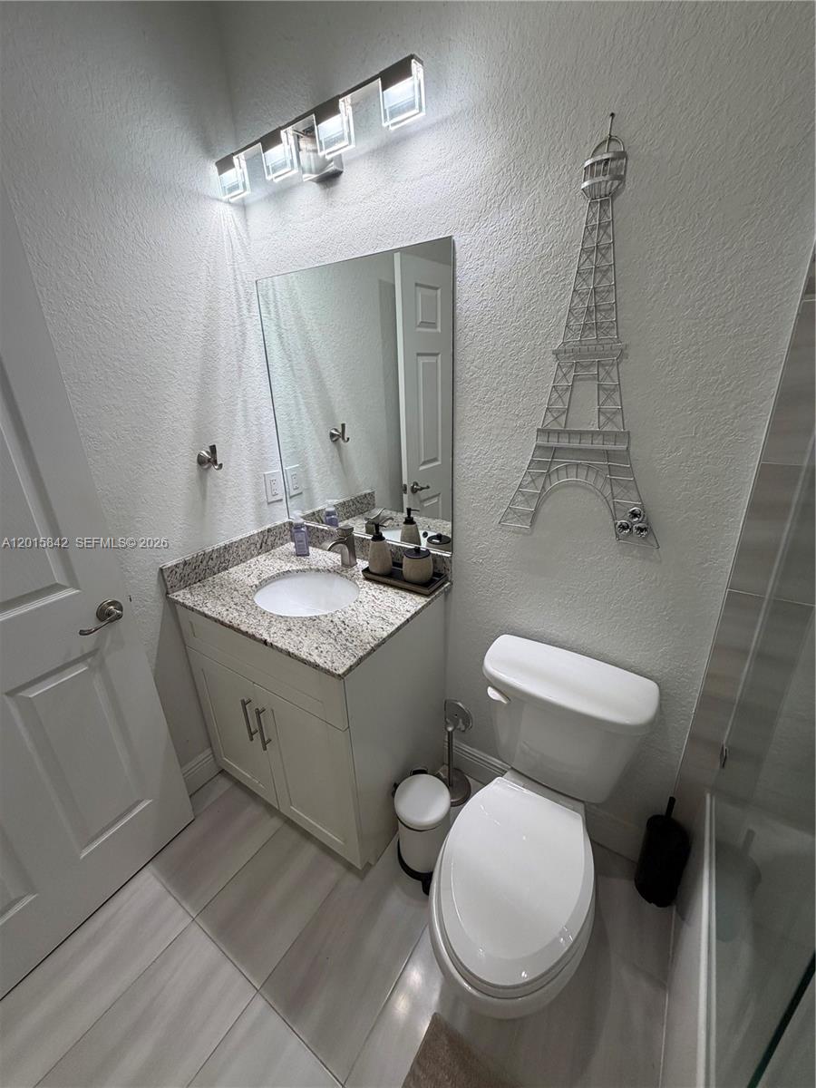 MILLENNIUM TOWNHOMES COND - Residential
