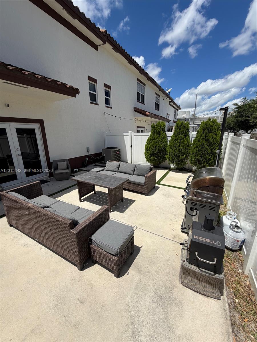 MILLENNIUM TOWNHOMES COND - Residential