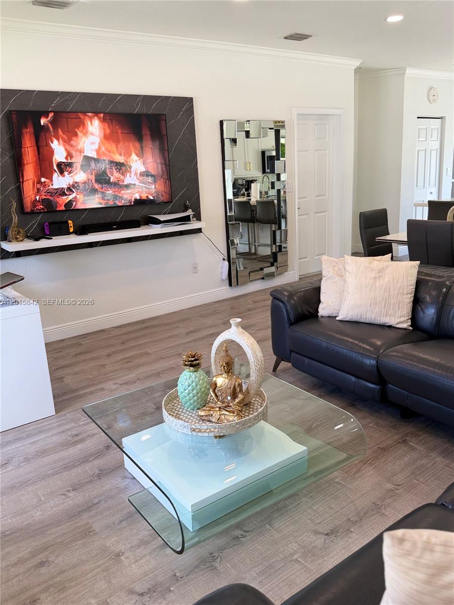 MILLENNIUM TOWNHOMES COND - Residential