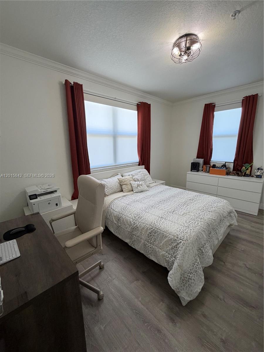 MILLENNIUM TOWNHOMES COND - Residential