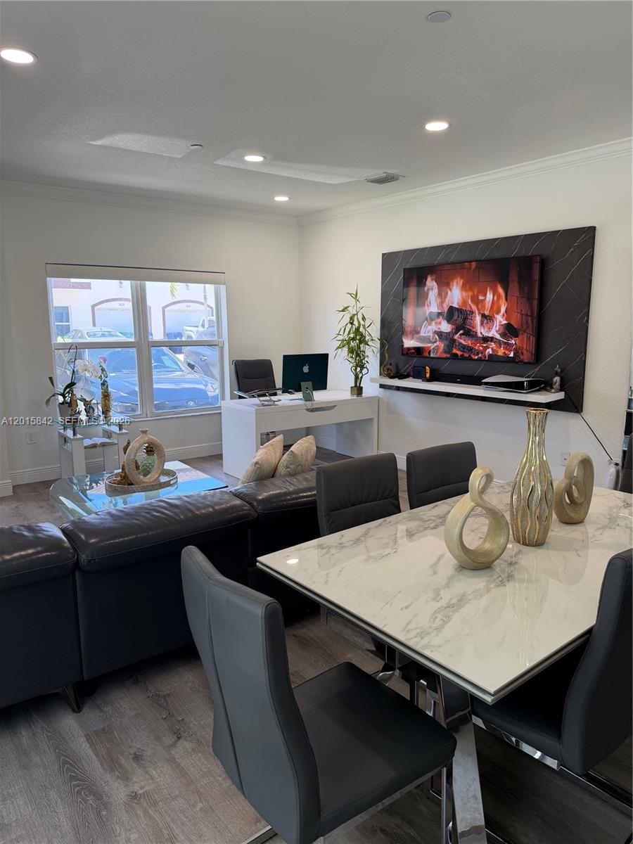 MILLENNIUM TOWNHOMES COND - Residential