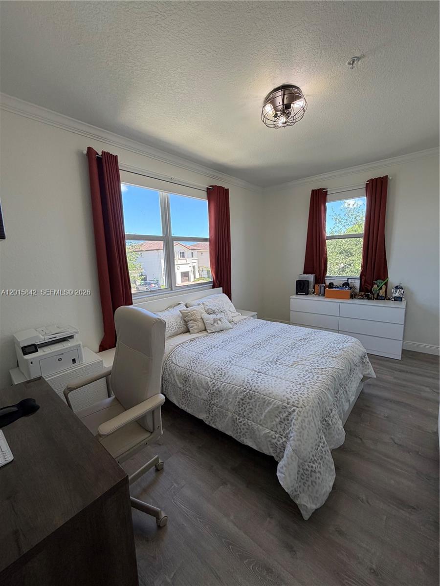MILLENNIUM TOWNHOMES COND - Residential