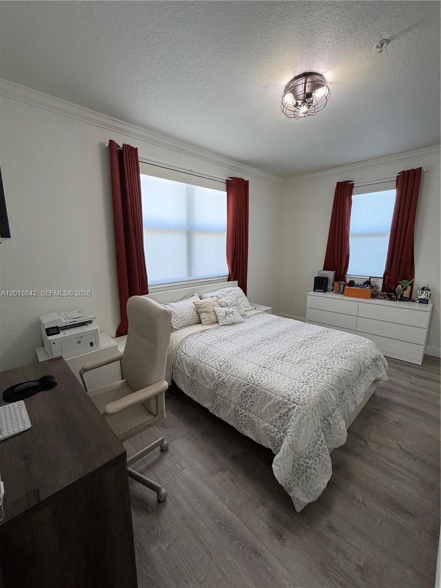 MILLENNIUM TOWNHOMES COND - Residential