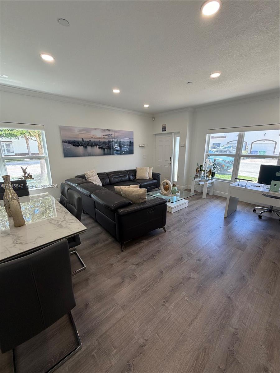 MILLENNIUM TOWNHOMES COND - Residential