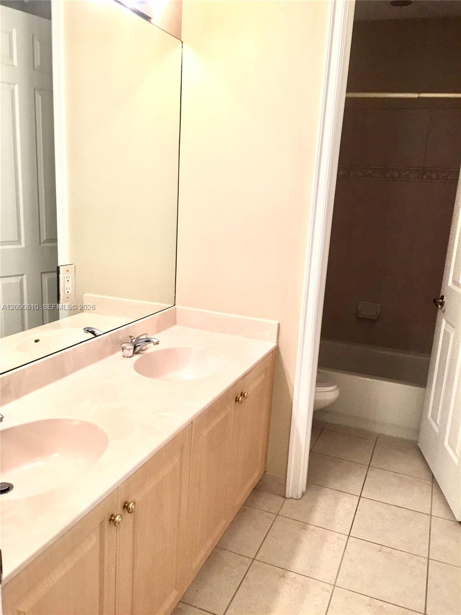 HERON BAY EAST - Residential Lease