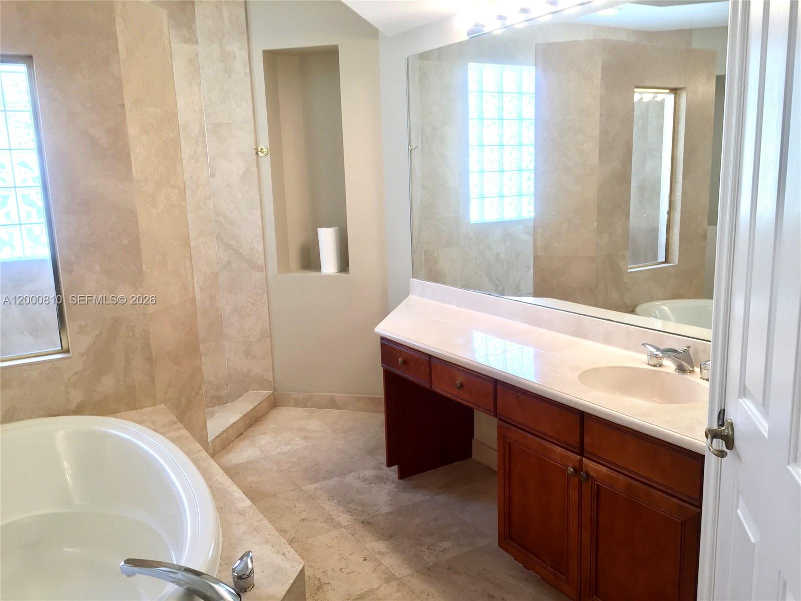 HERON BAY EAST - Residential Lease