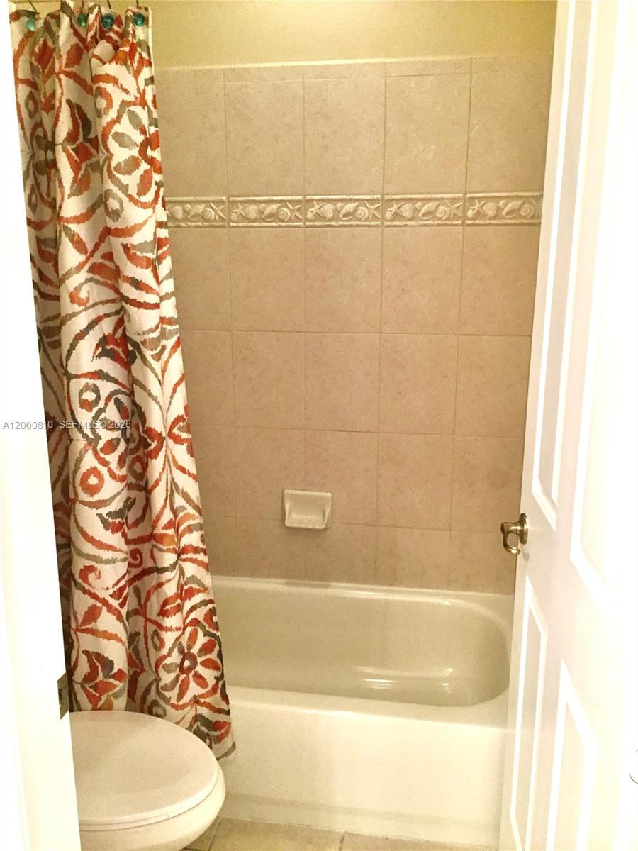 HERON BAY EAST - Residential Lease