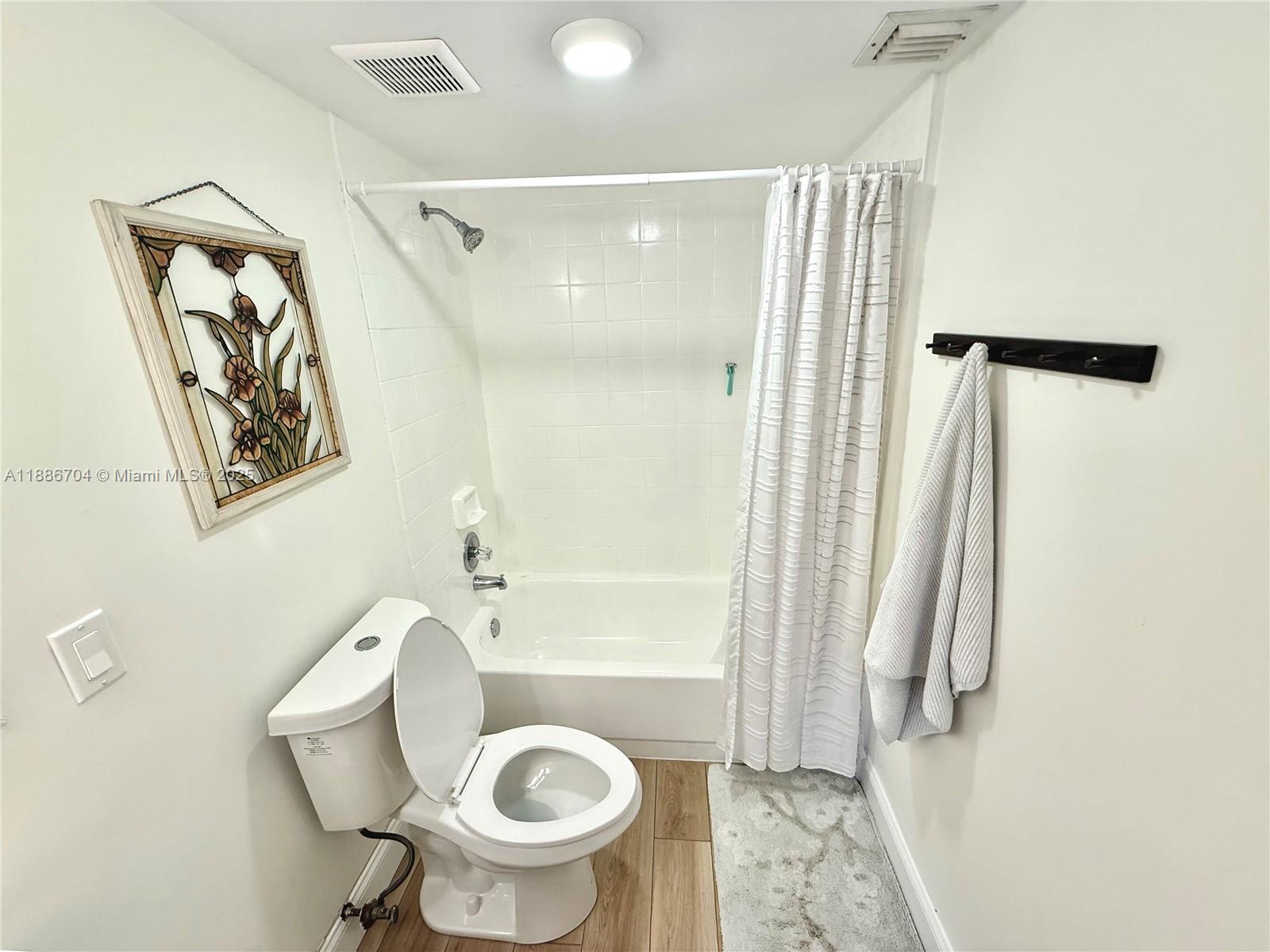 PLANTATION FOREST CONDO - Residential