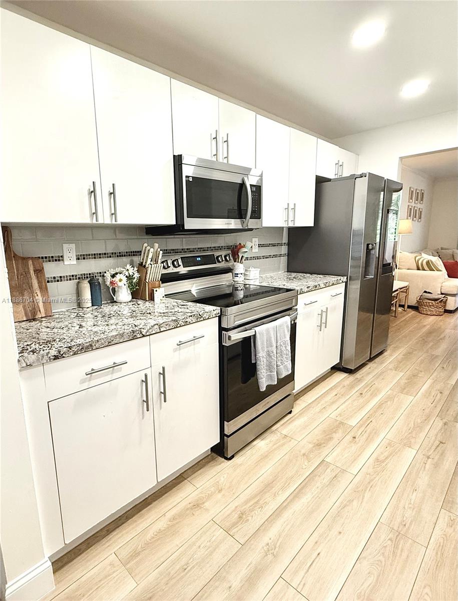 PLANTATION FOREST CONDO - Residential