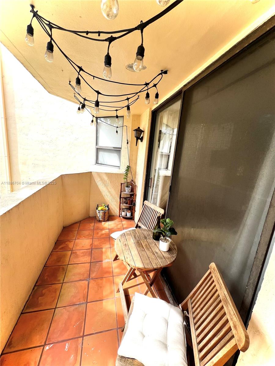 PLANTATION FOREST CONDO - Residential
