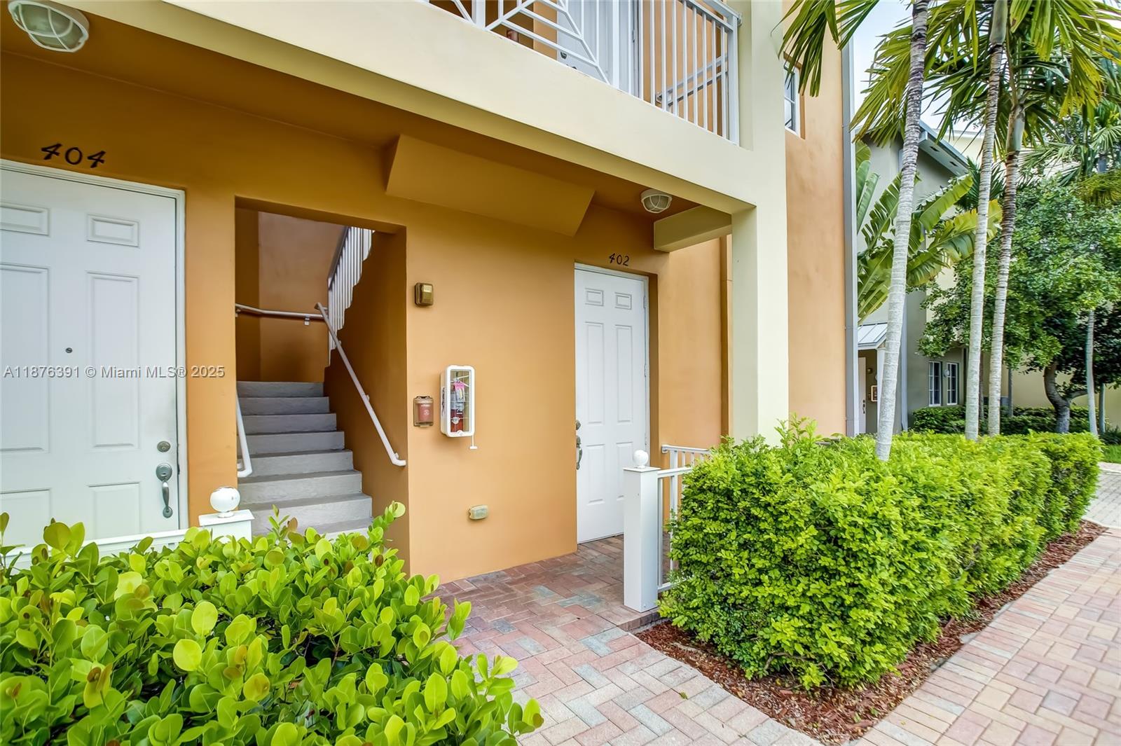 VILLAGE AT SAILBOAT BEND - Residential Lease