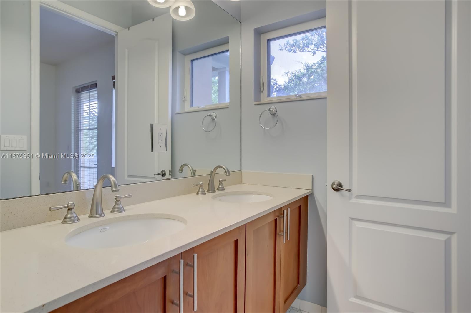 VILLAGE AT SAILBOAT BEND - Residential Lease