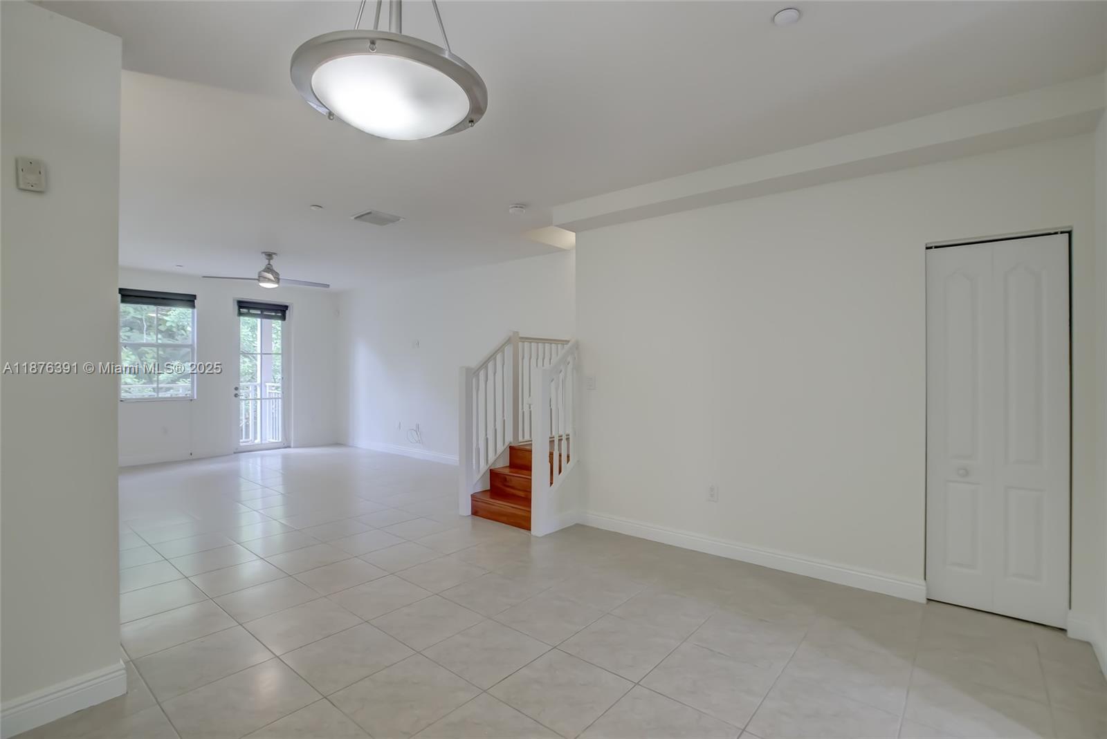 VILLAGE AT SAILBOAT BEND - Residential Lease