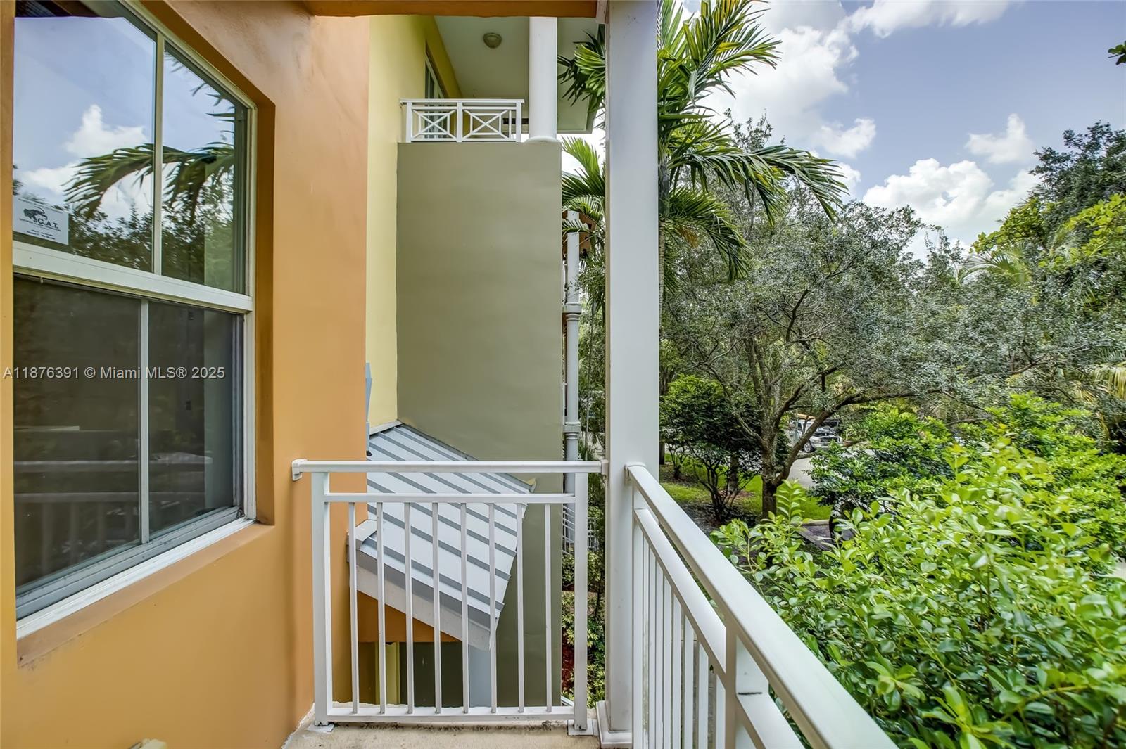 VILLAGE AT SAILBOAT BEND - Residential Lease