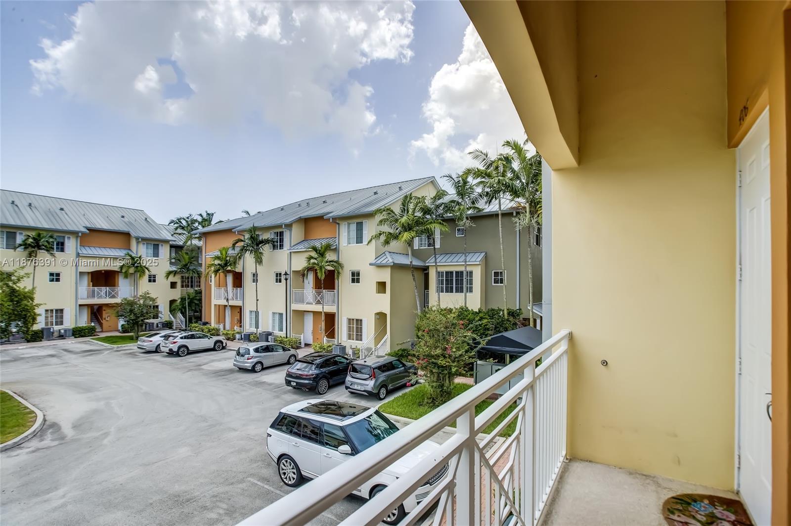 VILLAGE AT SAILBOAT BEND - Residential Lease