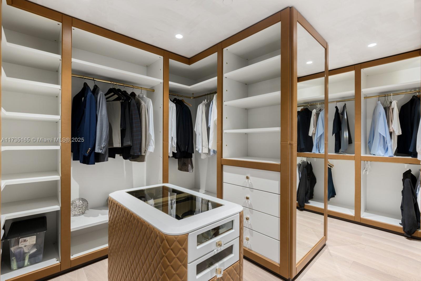 OCEANA BAL HARBOUR CONDO - Residential