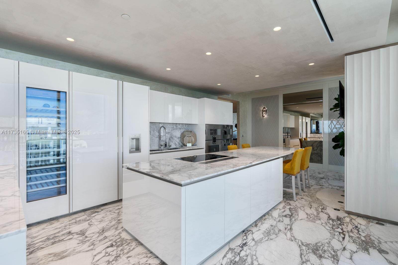 OCEANA BAL HARBOUR CONDO - Residential