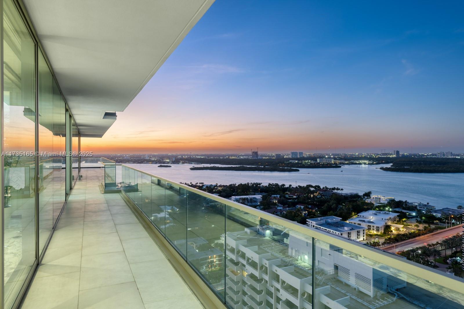 OCEANA BAL HARBOUR CONDO - Residential