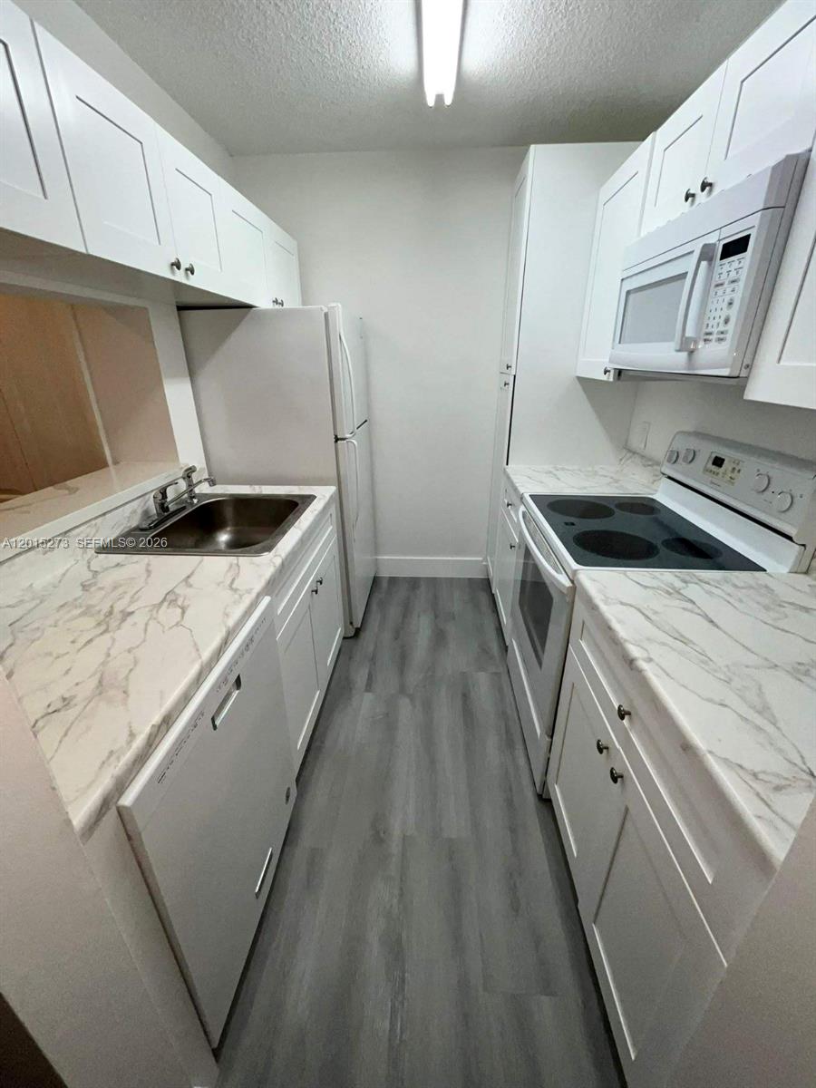 PALM AIRE GARDENS CONDO - Residential