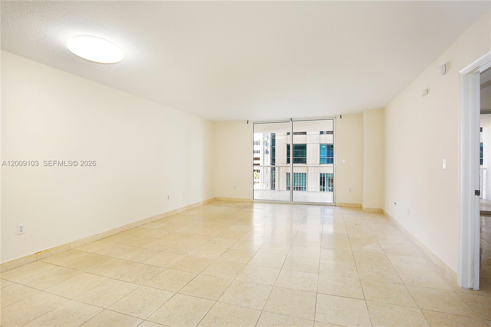 1200 Brickell Bay Dr 1614