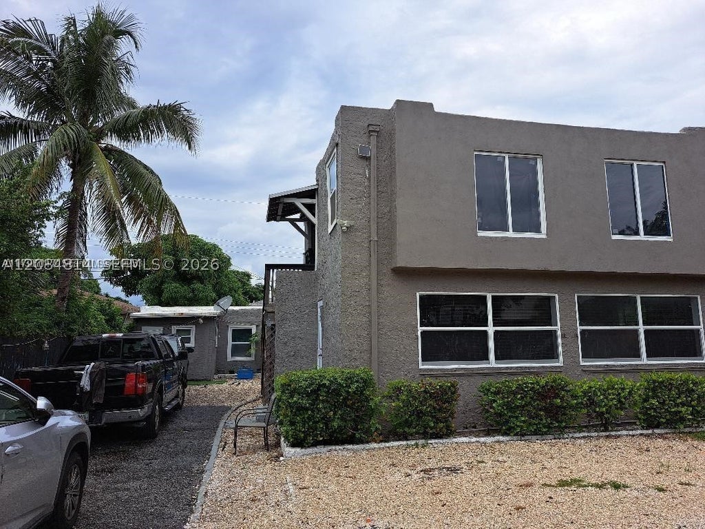 Photo of 217 Southridge Rd #Lower Unit, Delray Beach, FL 33444 (MLS # A12084814)