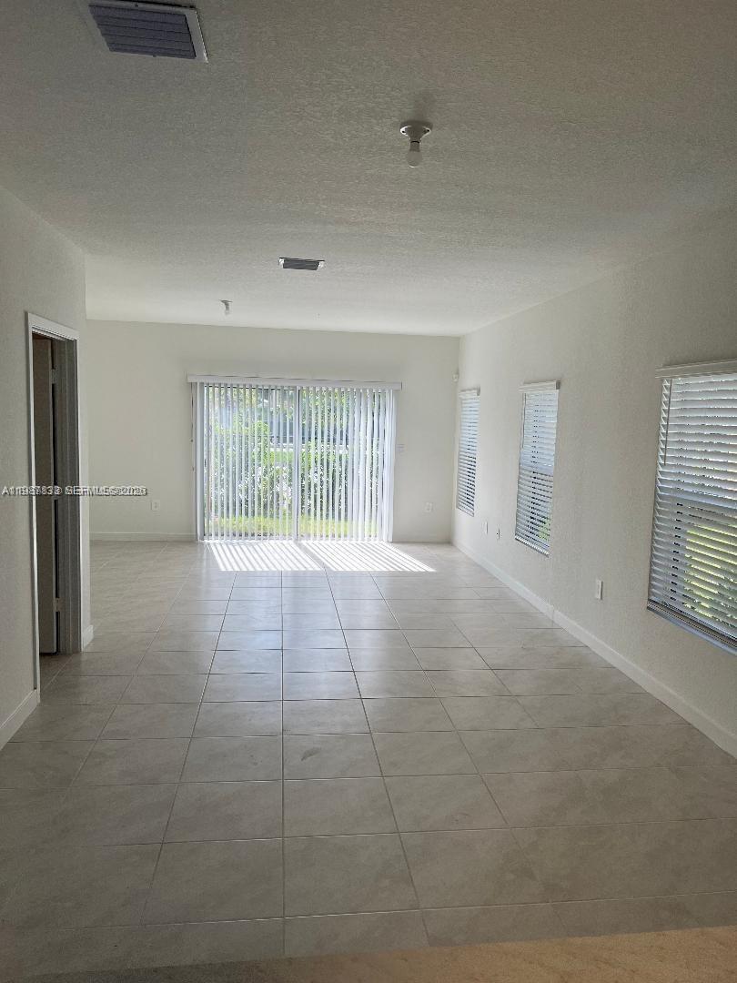 FLORIDA CITY PARK REV - Residential Lease