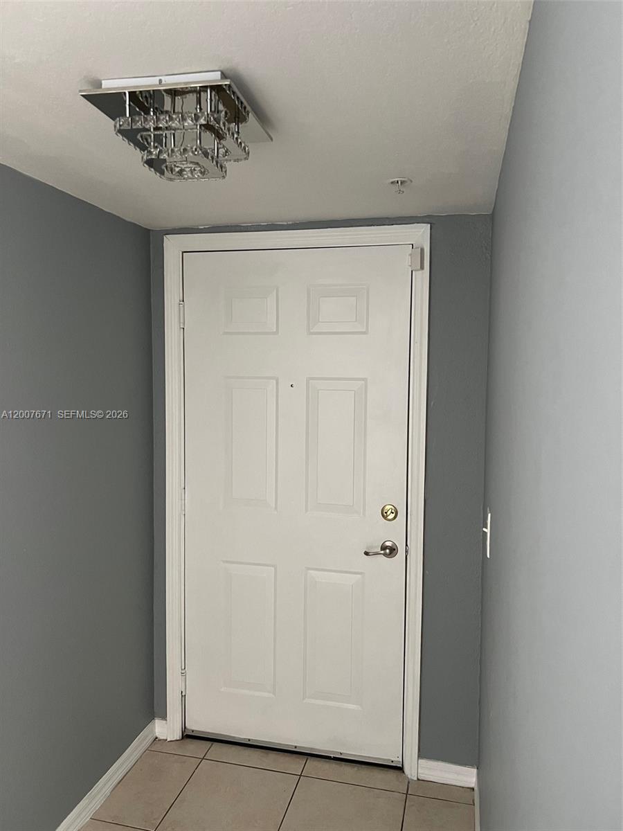 THE OAKS IN NORTH MIAMI C - Residential