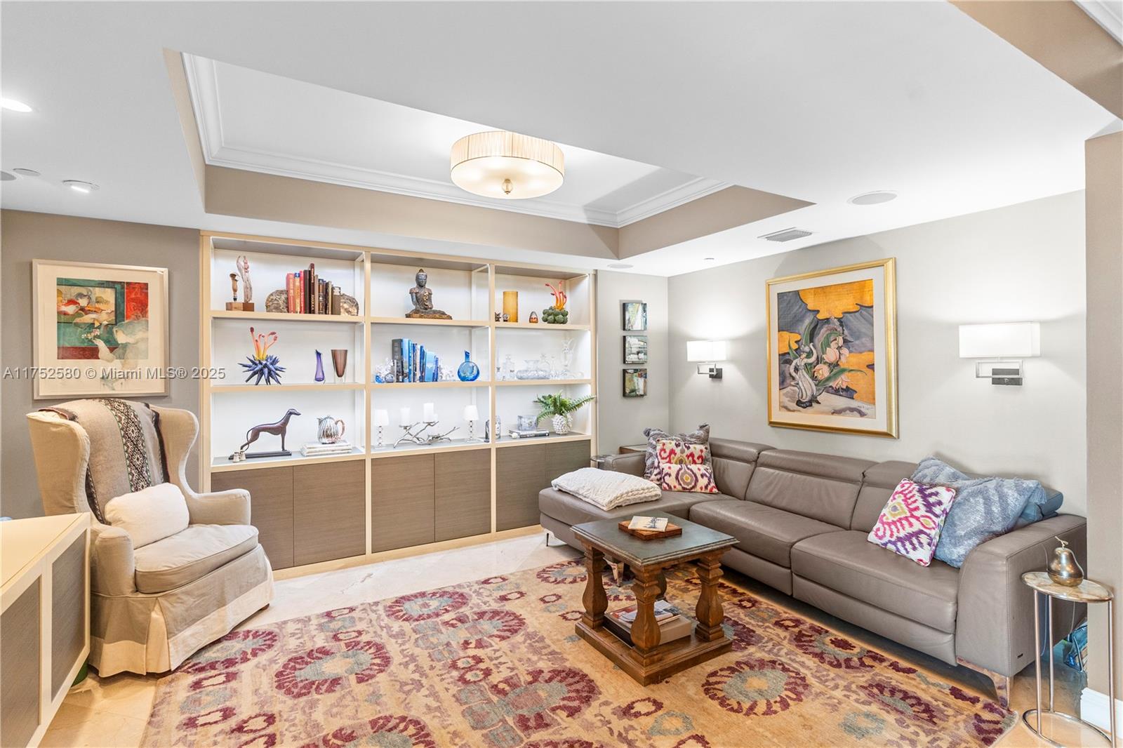 20201 E Country Club Dr 2708
