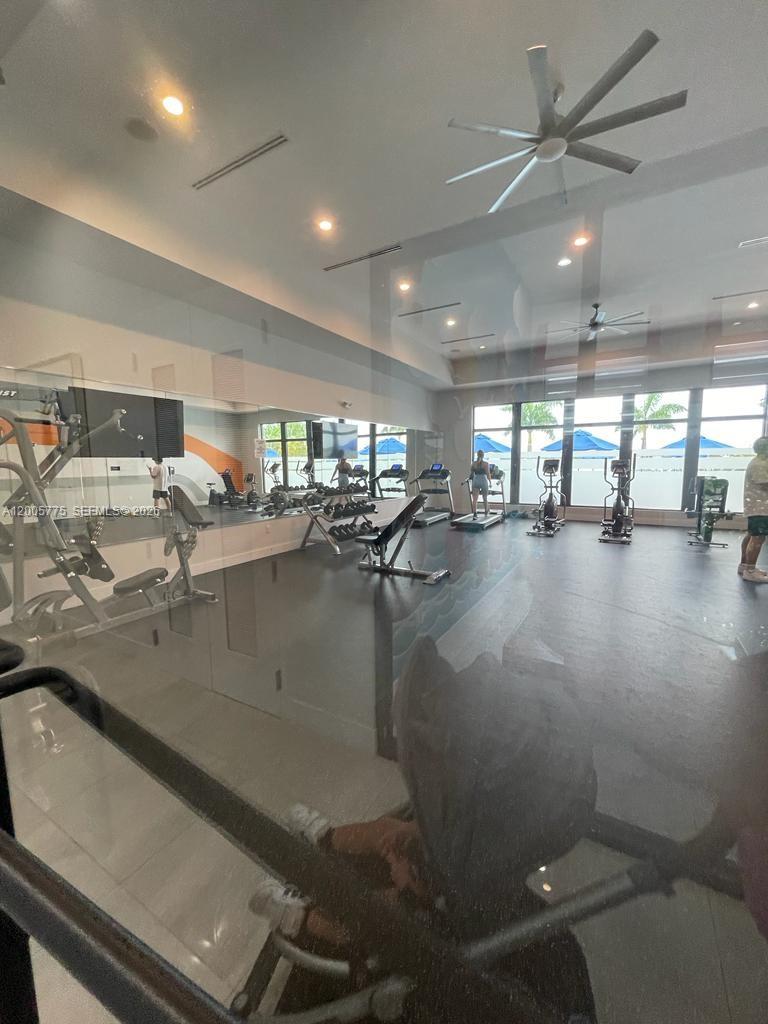 VIA VENTURA NEIGHBORHOOD - Residential Lease