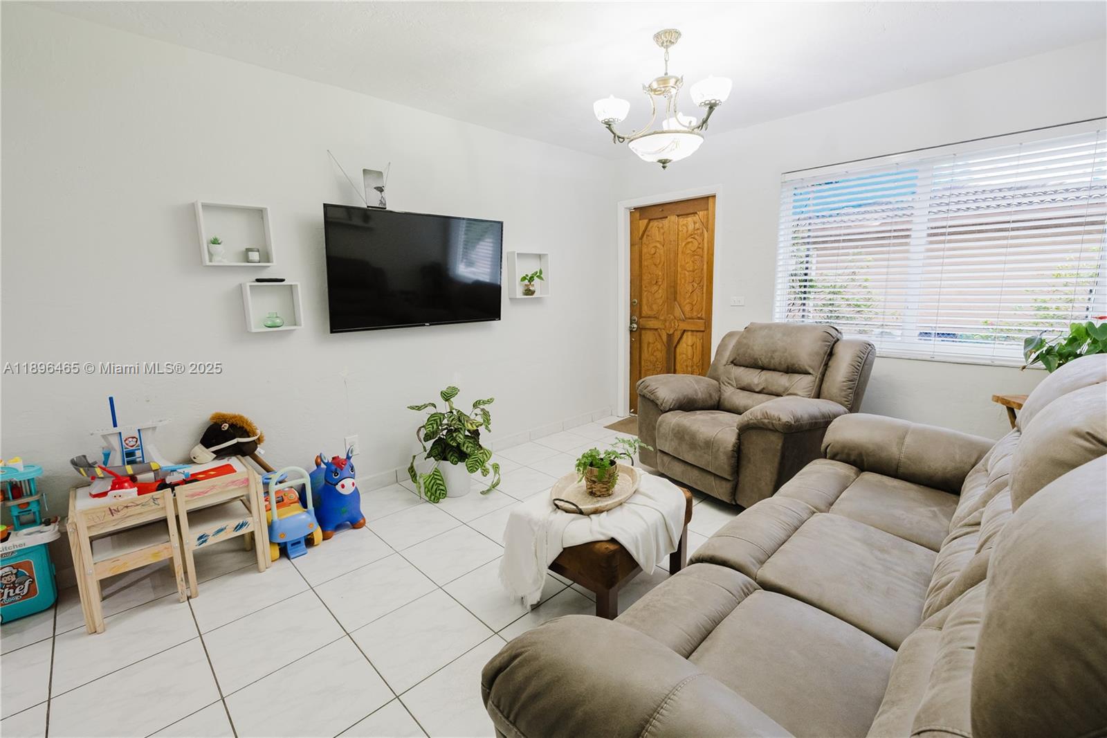 CORAL TERR SEC NO 2 - Residential Lease