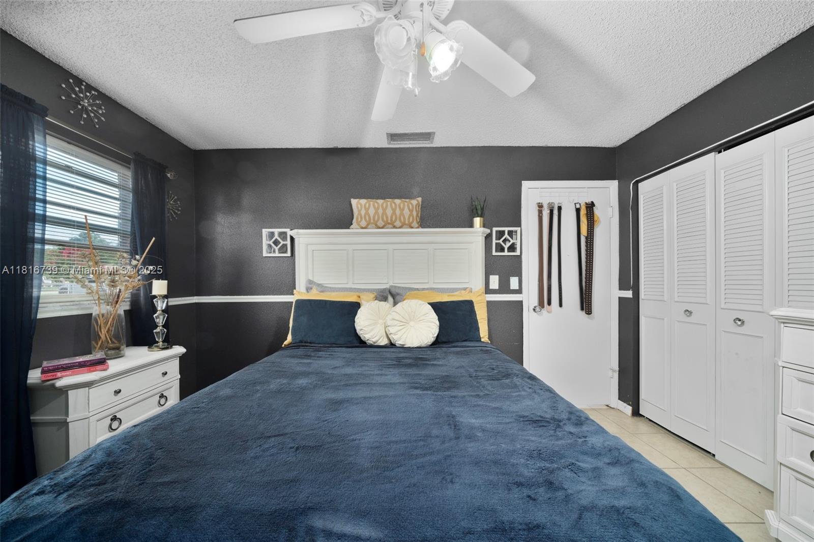 AVON PARK LAKES - Residential