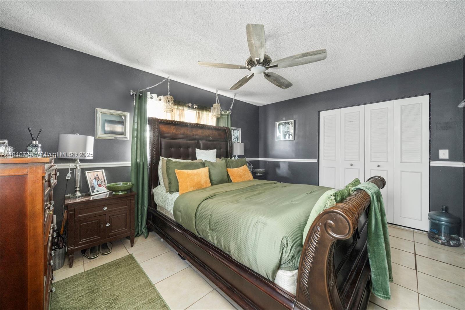 AVON PARK LAKES - Residential