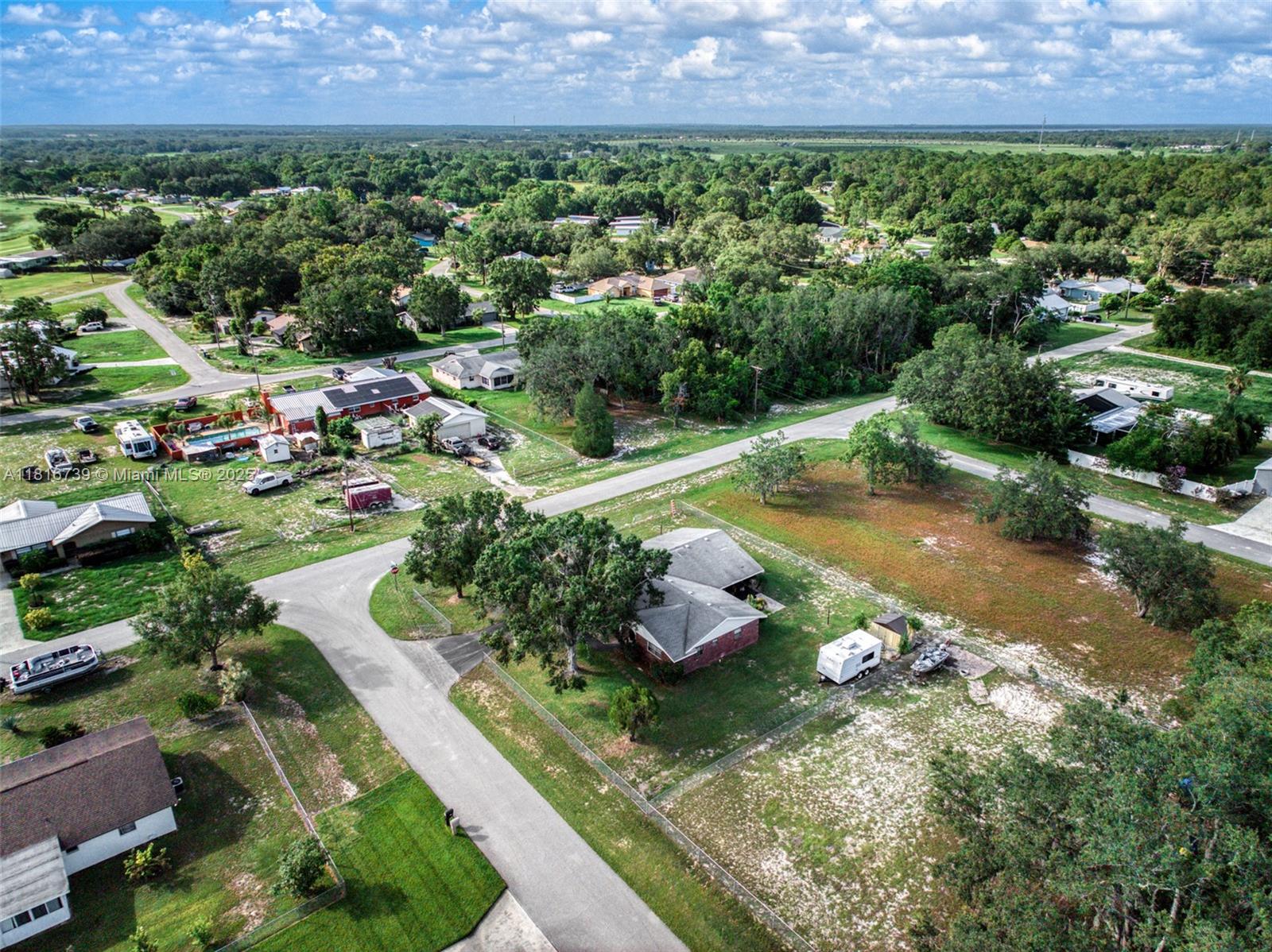 AVON PARK LAKES - Residential