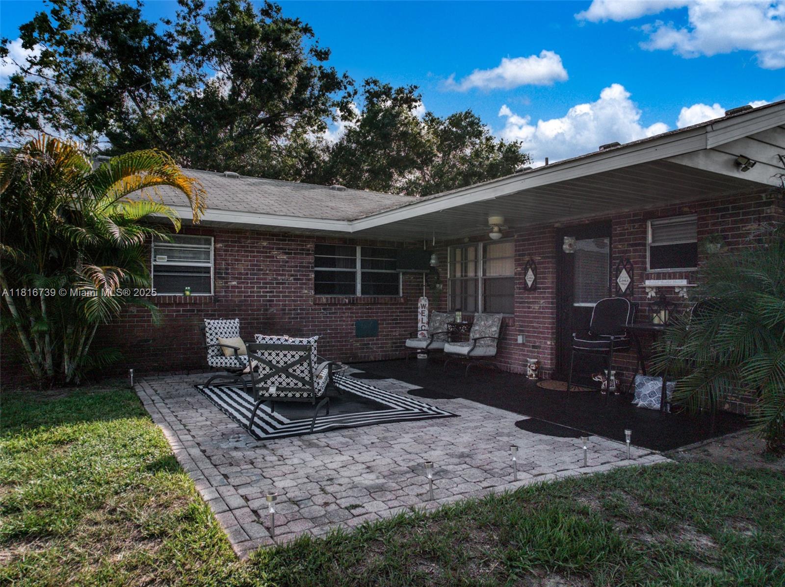 AVON PARK LAKES - Residential